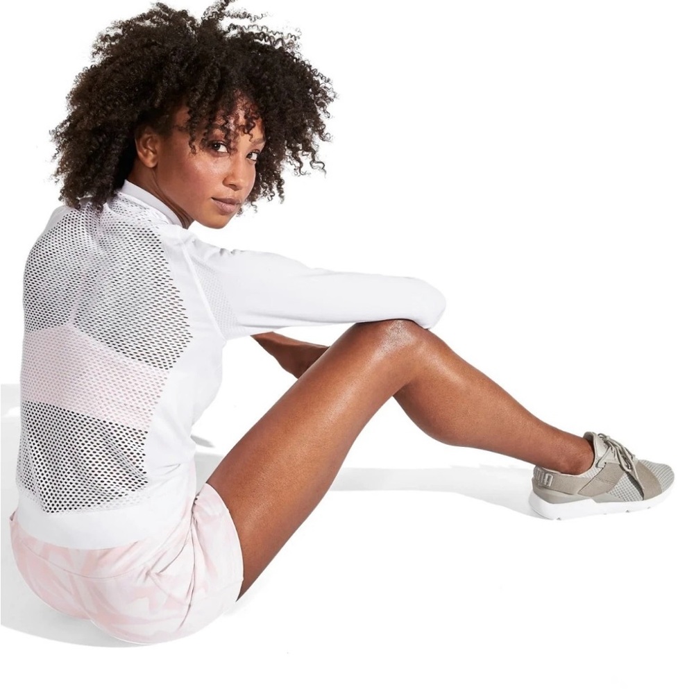NWT Athleta Trophy Top Bright White Size M